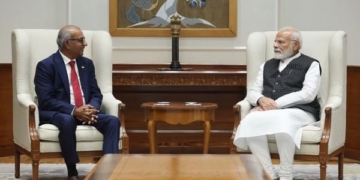 کینیڈین ایم پی چندر آریہ نے پی ایم مودی سے ملاقات کی