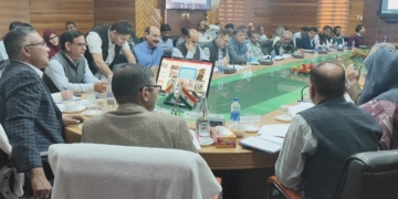 پرنسپل سیکرٹری اے پی ڈی نے موجودہ مالی سال کیلئے ایچ ڈی پی ، کیپیکس ، سی ایس ایس کے نفاذ کے تحت فزیکل ، مالیاتی کامیابیوں کا جائیزہ لیا