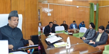 اسمبلی میں مفاد عامہ کے معاملات پیش کرنے کیلئےنو منتخب ارکان قانون ساز اسمبلی کو اورنٹیشن ٹریننگ کورس کی اشد ضرورت ہے۔ سپیکر