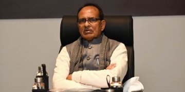 مرکزی وزیر زراعت شیوراج سنگھ چوہان نے زرعی اسکیموں اور پروگراموں کا جائزہ لیا