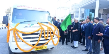 لیفٹیننٹ گورنر نے 15ویں قومی ووٹر س ڈے کی تقریب میں شرکت کی