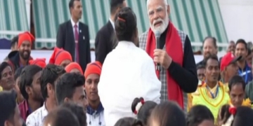 وزیراعظم  مودی نے یوم جمہوریہ پریڈ کے شرکاء کے ساتھ بات چیت کی