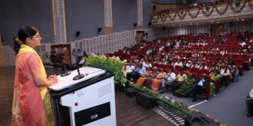 صحت کے شعبہ میں سرمایہ کاری ترقی یافتہ ہندوستان کے لیے سب سے بڑی سرمایہ کاری ہے۔ انوپریا پٹیل