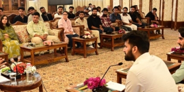 لیفٹیننٹ گورنر منوج سنہا سے ’’یو یوتھ سیو فیوچر فاؤنڈیشن‘‘ کے وفد کی ملاقات