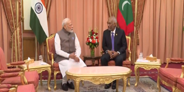 مالدیپ کی قومی دفاعی فورس نے مہمان نوازی کے اشارے کے طور پر وزیر اعظم مودی کو ‘ ہائیکولہو’ پیش کیا