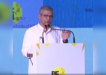 اگلی نسل کی اصلاحات کے درمیان ہندوستان میں عالمی اعتماد بڑھ رہا ہے۔ اشونی ویشنو